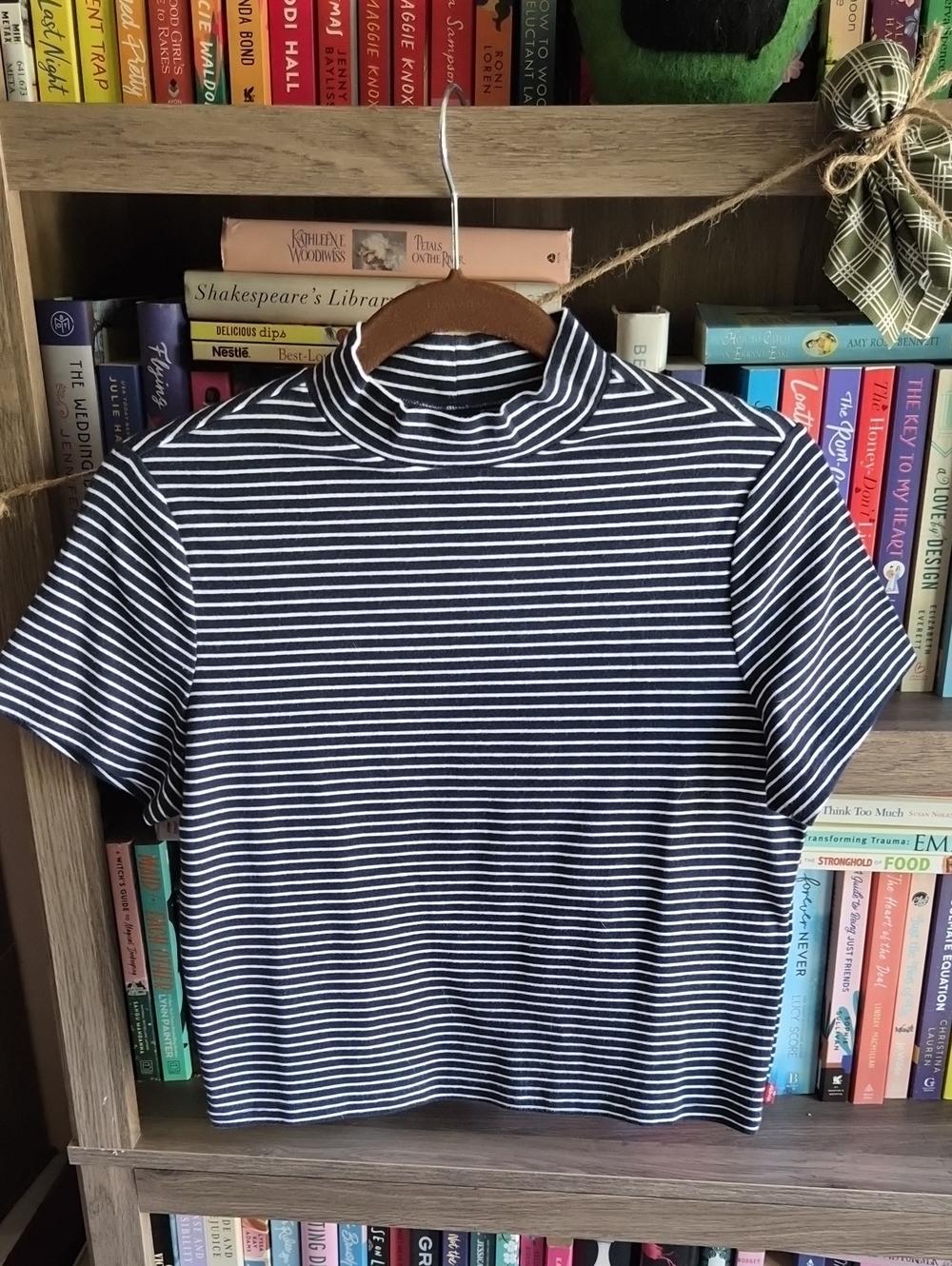 Levi's Navy and White Striped Mock-Neck Crop Top